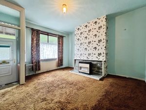 Lounge- click for photo gallery